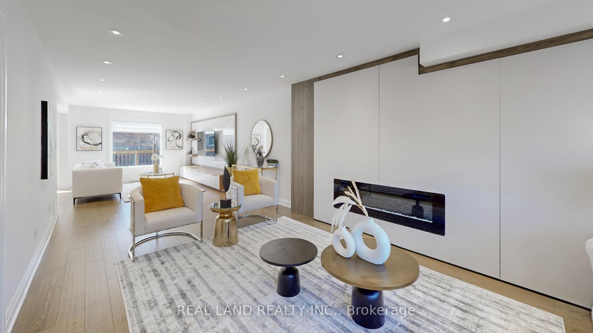 Photo 8 of 172 Manhattan Drive, Markham, Unionville — HOMEH