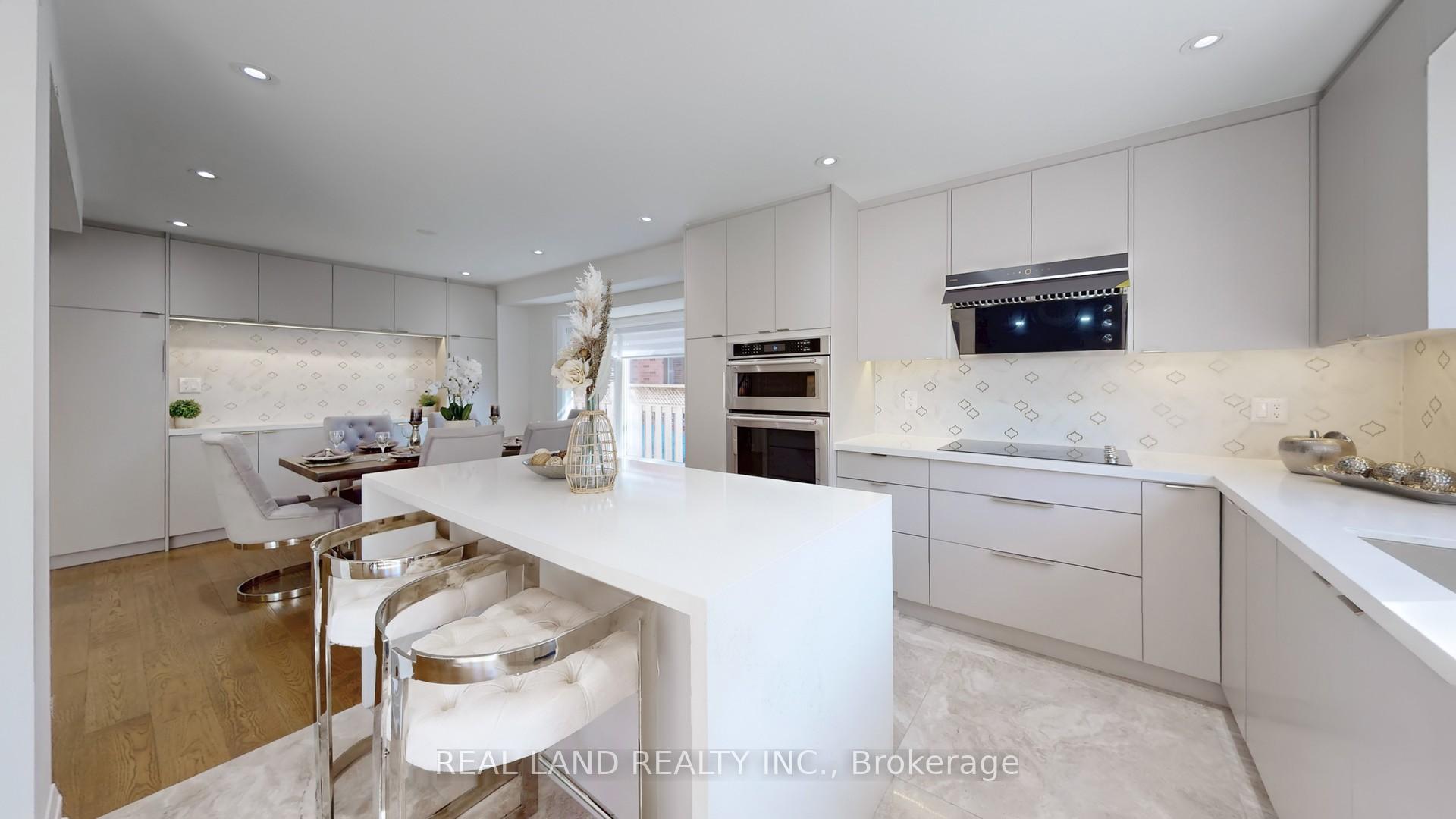 Photo 17 of 172 Manhattan Drive, Markham, Unionville — HOMEH