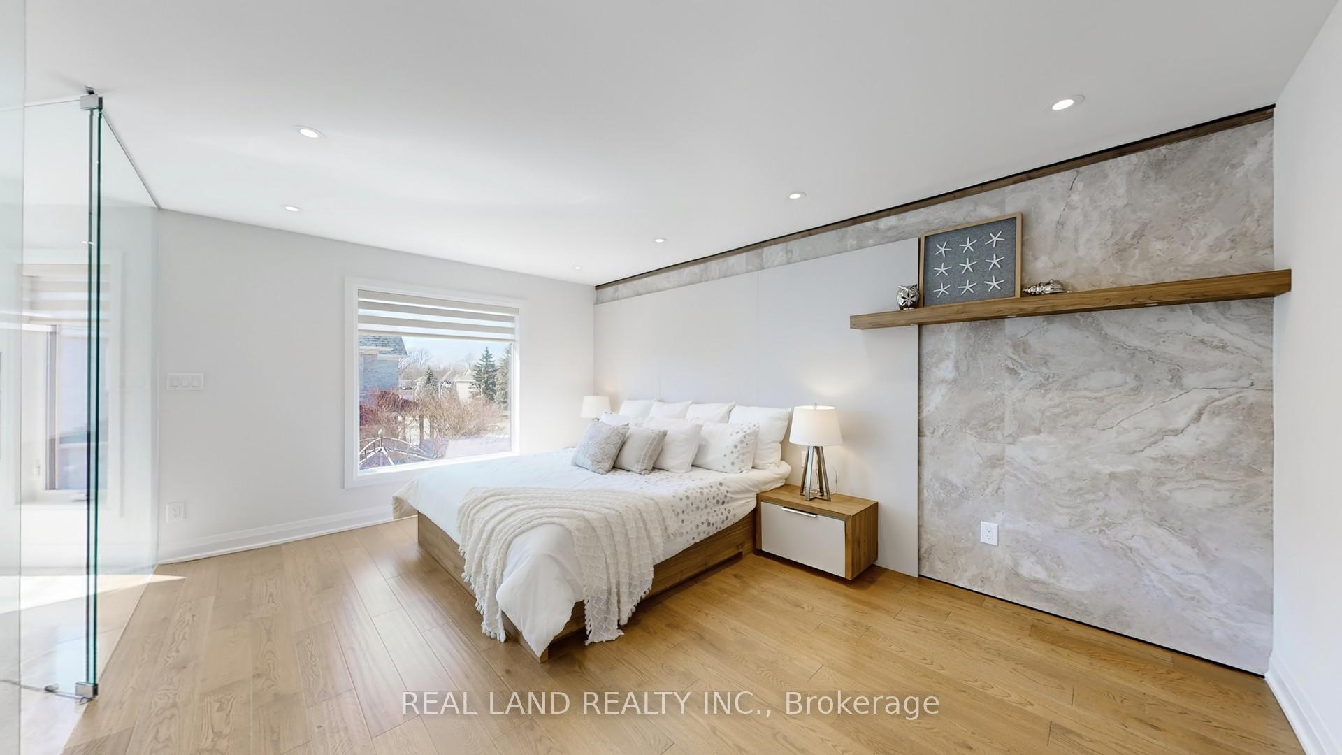 Photo 26 of 172 Manhattan Drive, Markham, Unionville — HOMEH