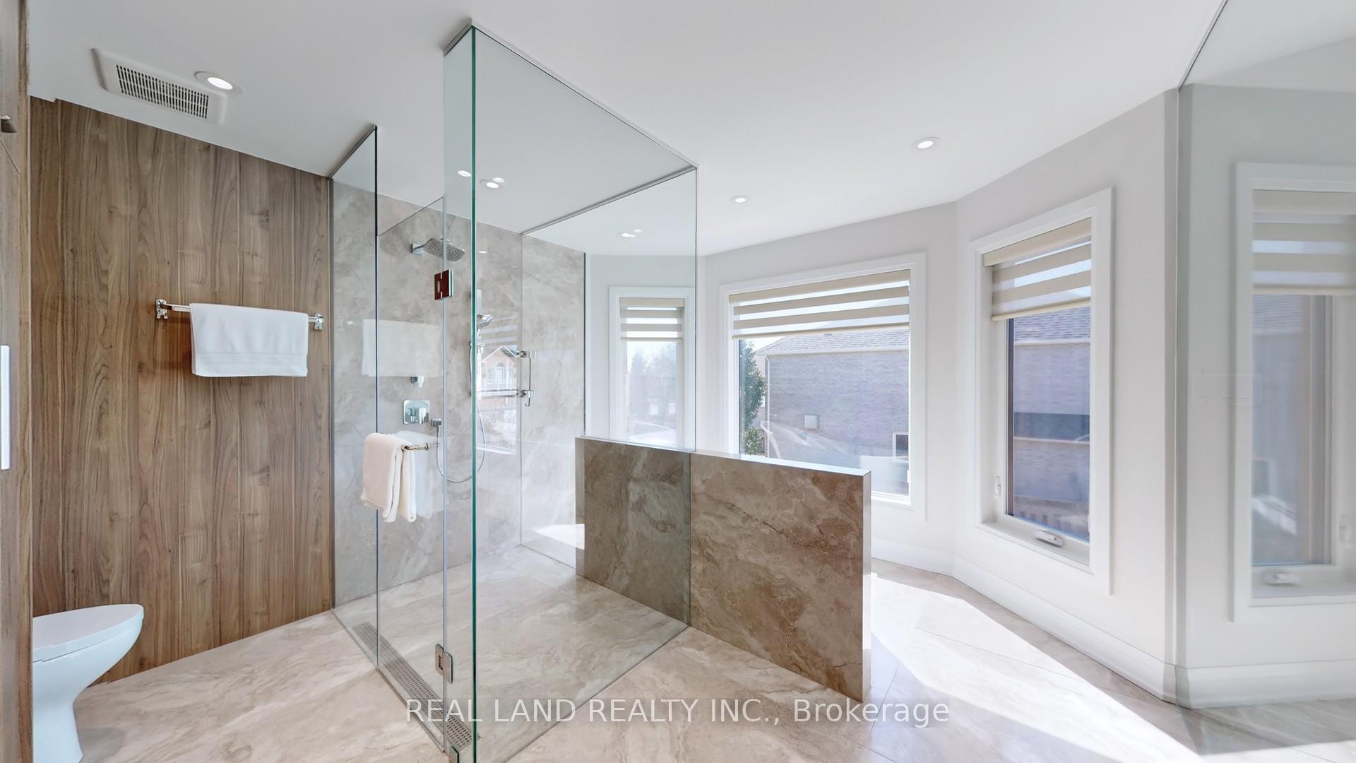 Photo 31 of 172 Manhattan Drive, Markham, Unionville — HOMEH