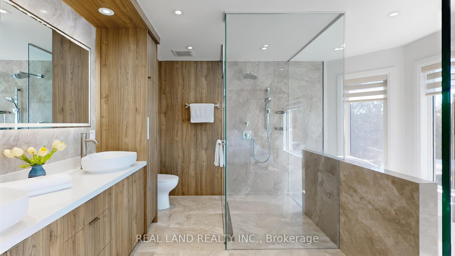 Photo 32 of 172 Manhattan Drive, Markham, Unionville — HOMEH