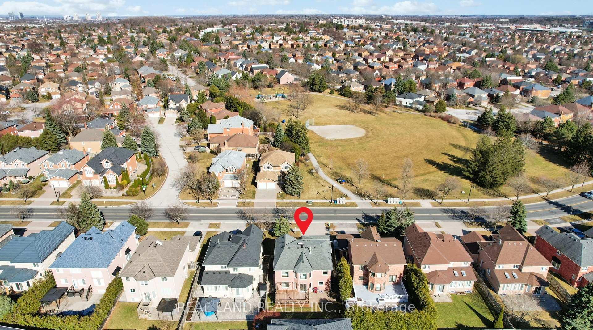 Photo 49 of 172 Manhattan Drive, Markham, Unionville — HOMEH