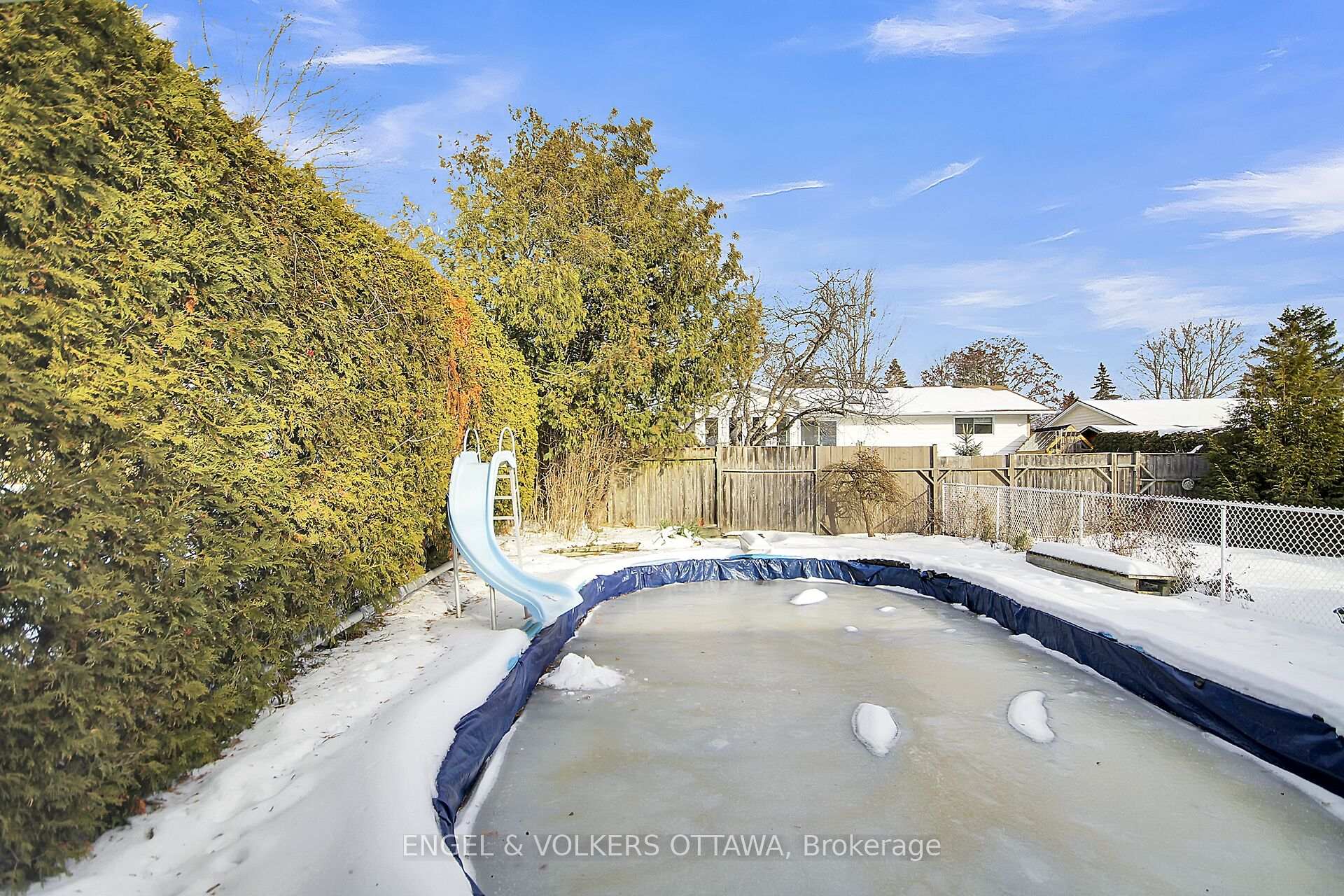Photo 32 of 121 Banning Road, Ottawa, Kanata - Glencairn/Hazeldean — HOMEH