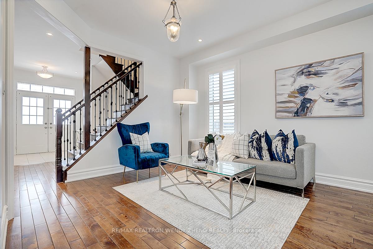 Photo 6 of 2 Pineforest Place, Markham, Wismer — HOMEH