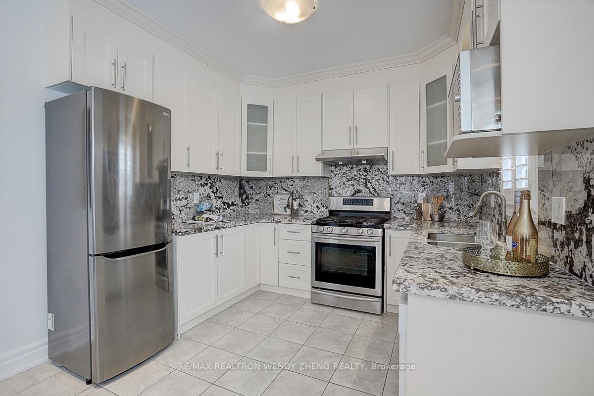 Photo 22 of 2 Pineforest Place, Markham, Wismer — HOMEH