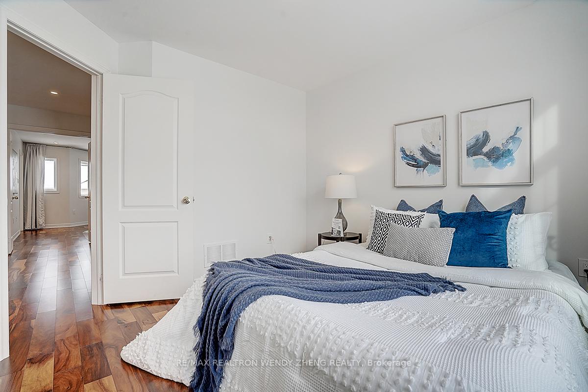 Photo 37 of 2 Pineforest Place, Markham, Wismer — HOMEH
