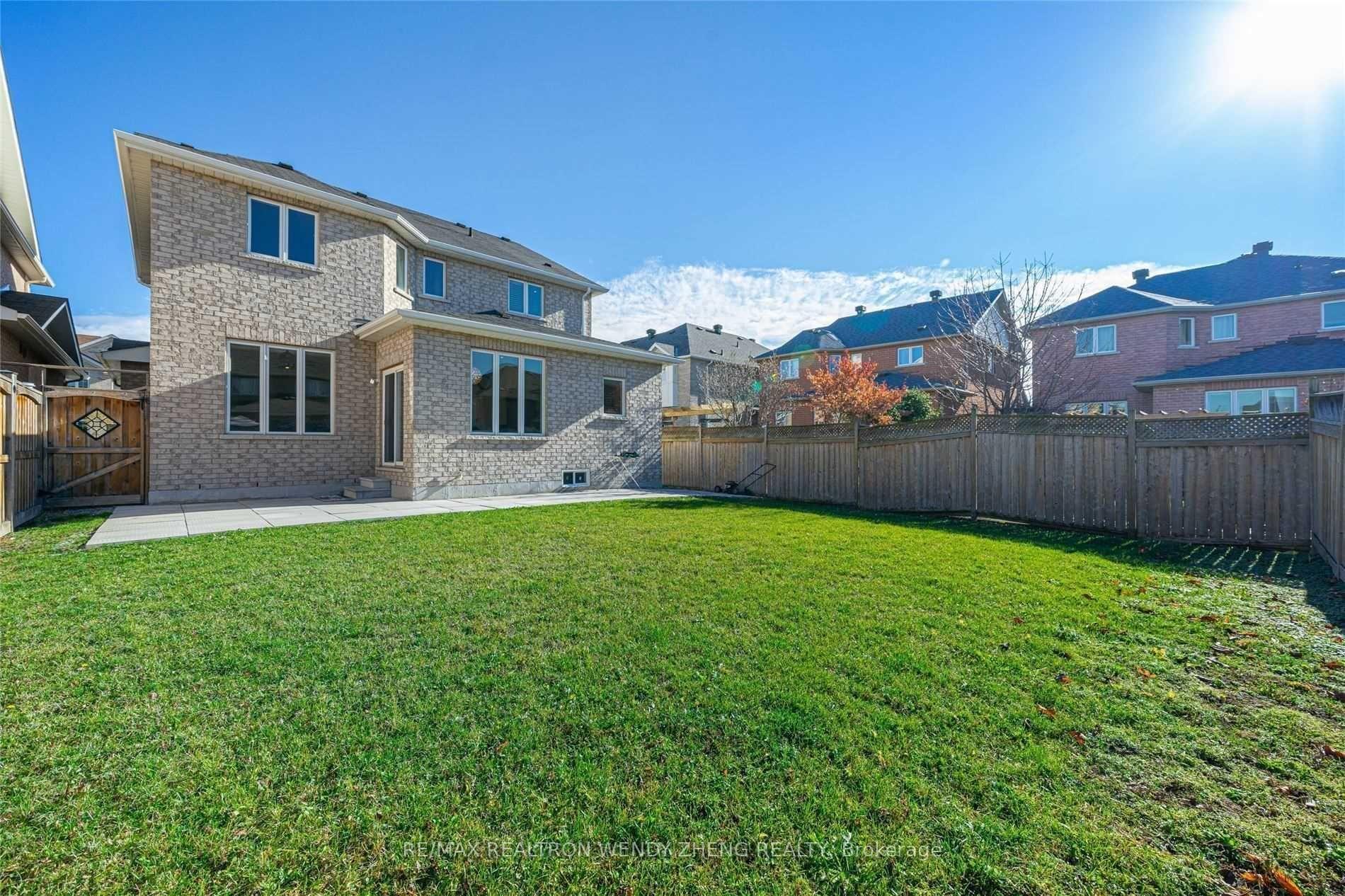 Photo 40 of 2 Pineforest Place, Markham, Wismer — HOMEH