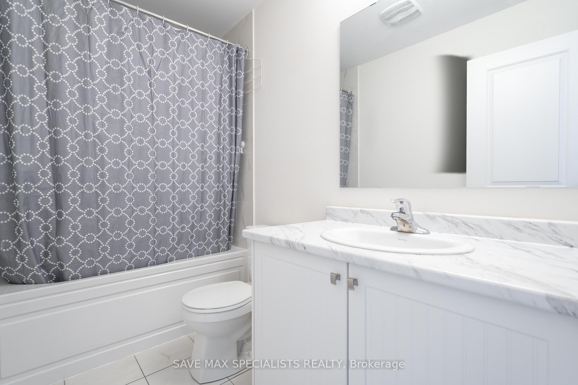 Photo 15 of 1547 Rose Way, Milton, Cobban — HOMEH