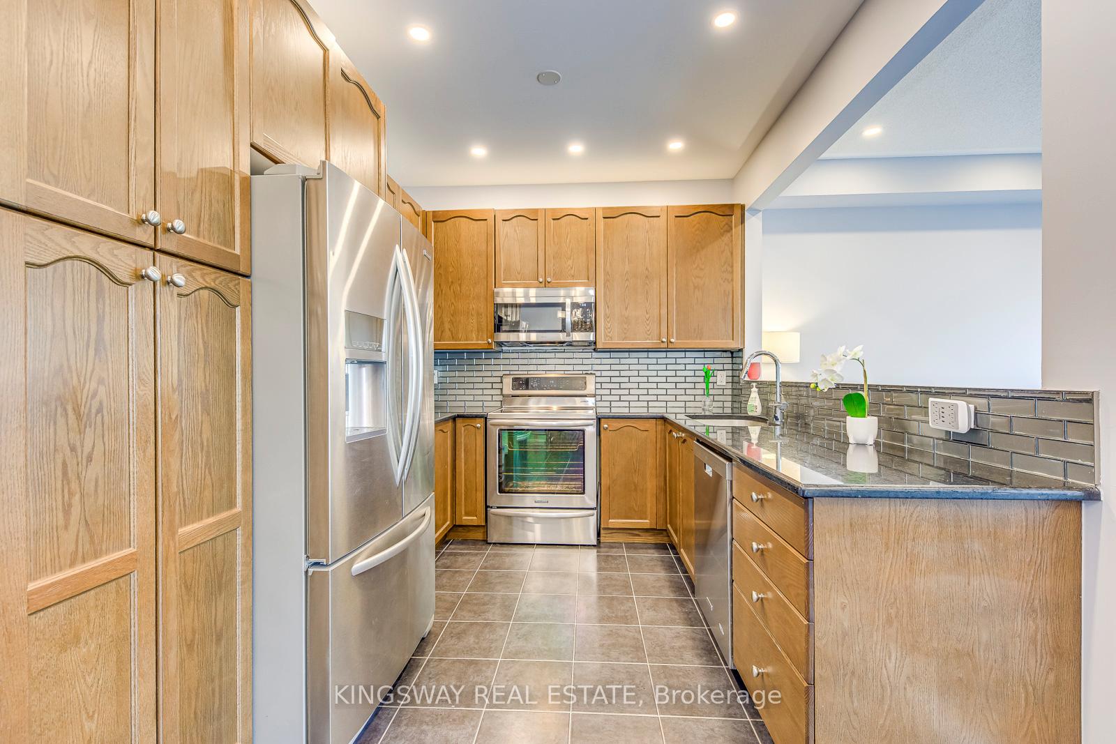 Photo 13 of 423 Cedric Terrace, Milton, Harrison — HOMEH