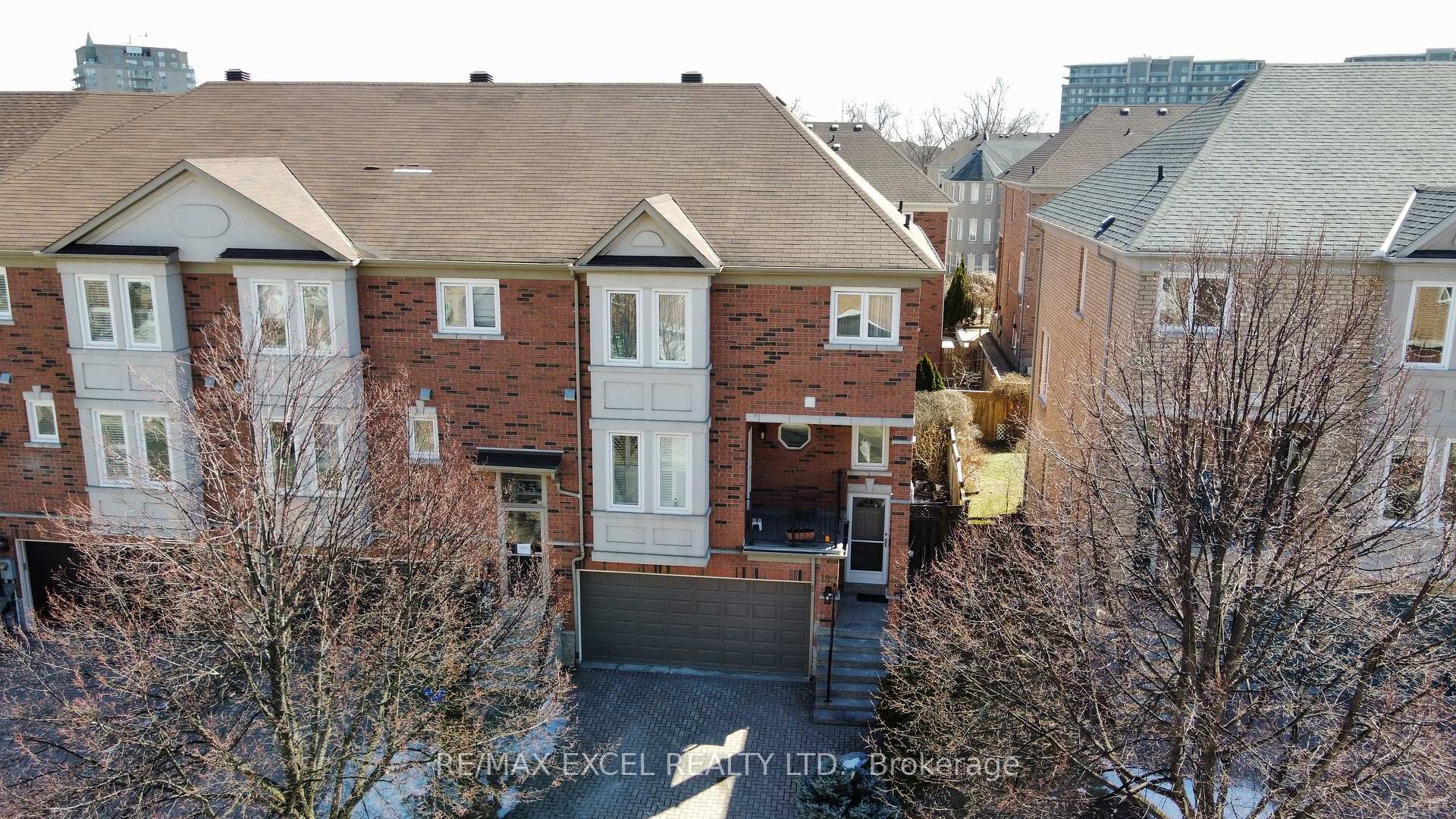 Photo 1 of 183 Leitchcroft Crescent, Markham, Commerce Valley — HOMEH