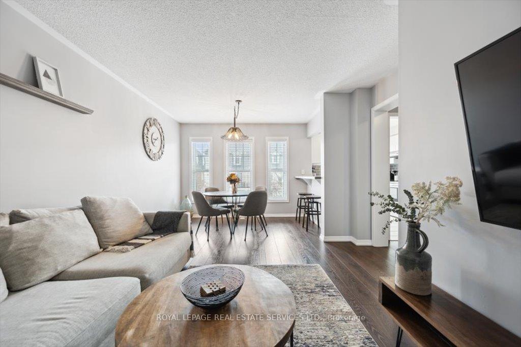Photo 12 of 922 Brassard Circle, Milton, Willmott — HOMEH