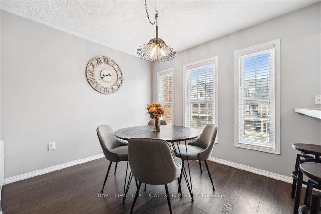 Photo 4 of 922 Brassard Circle, Milton, Willmott — HOMEH