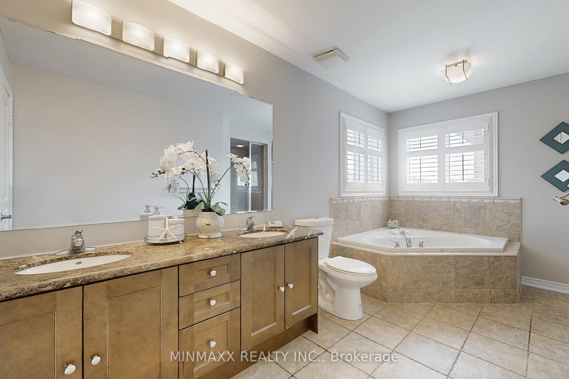 Photo 12 of 266 Weston Drive, Milton, Scott — HOMEH