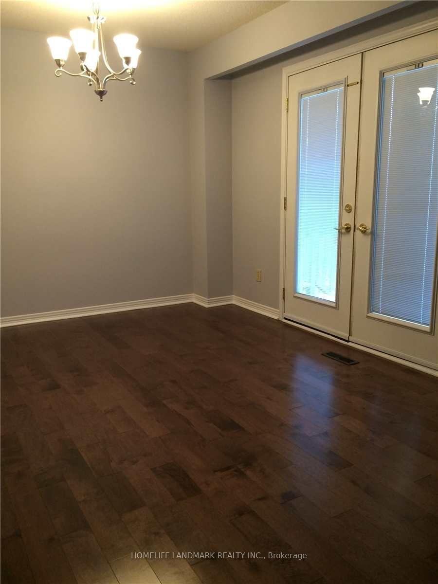 Photo 11 of 9 Redwood Lane, Markham, Unionville — HOMEH