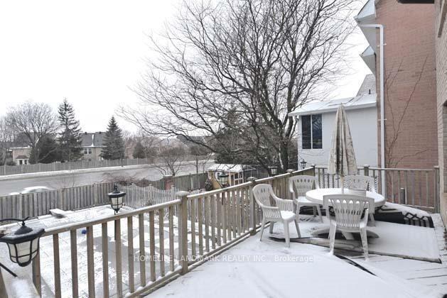 Photo 14 of 9 Redwood Lane, Markham, Unionville — HOMEH