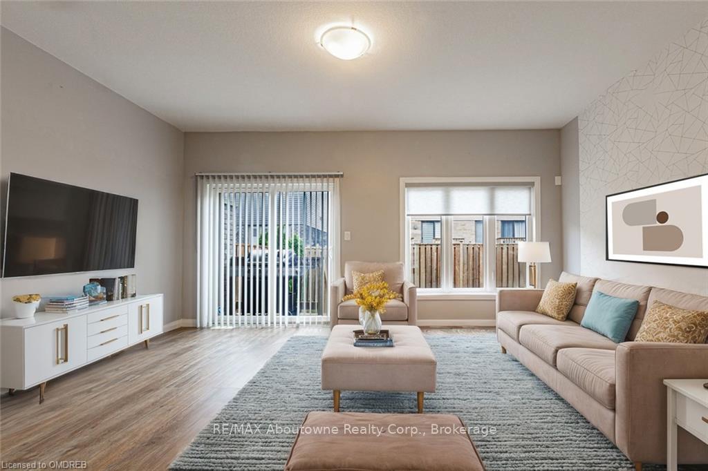 Photo 7 of Unit 25, 30 Times Square Blvd, Hamilton, Stoney Creek Mountain — HOMEH