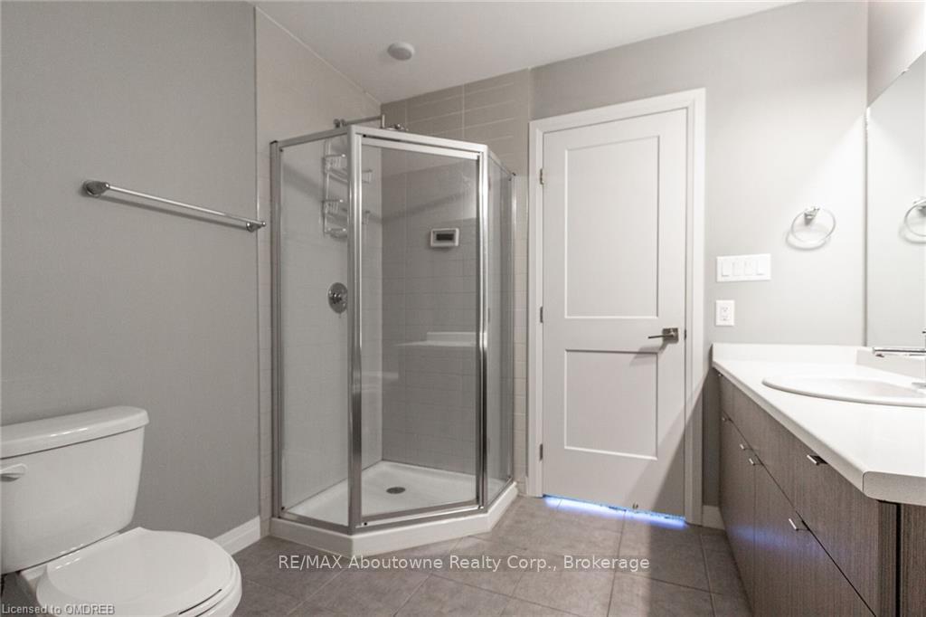 Photo 11 of Unit 25, 30 Times Square Blvd, Hamilton, Stoney Creek Mountain — HOMEH