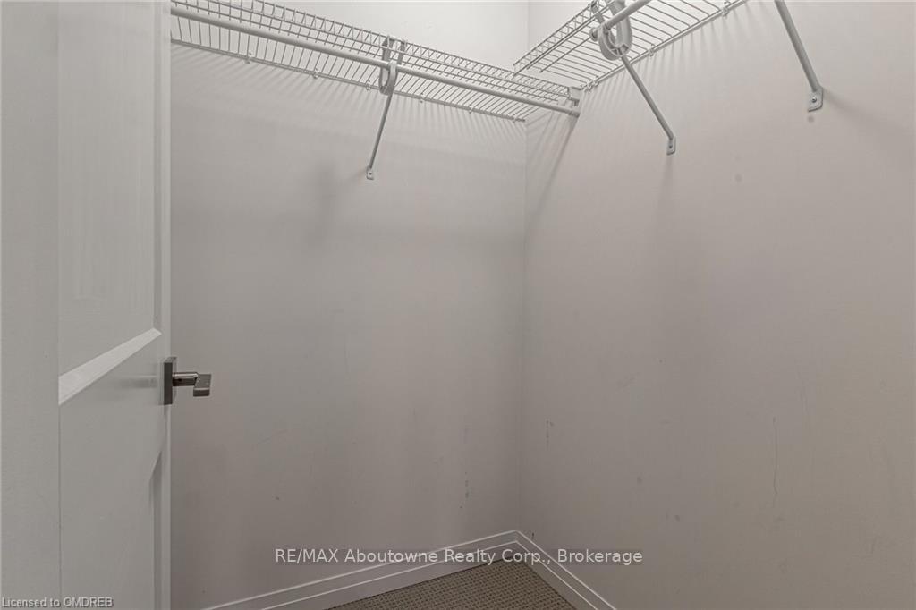 Photo 13 of Unit 25, 30 Times Square Blvd, Hamilton, Stoney Creek Mountain — HOMEH