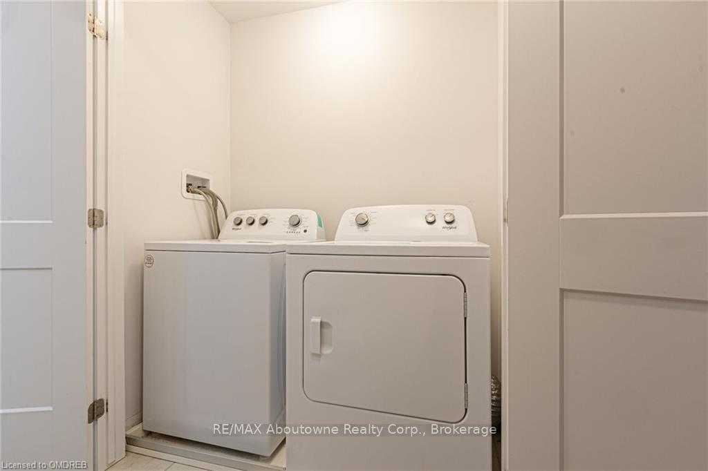 Photo 19 of Unit 25, 30 Times Square Blvd, Hamilton, Stoney Creek Mountain — HOMEH
