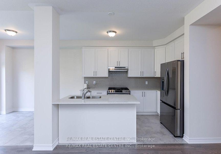 Photo 20 of 611 Bearberry Place, Milton, Cobban — HOMEH