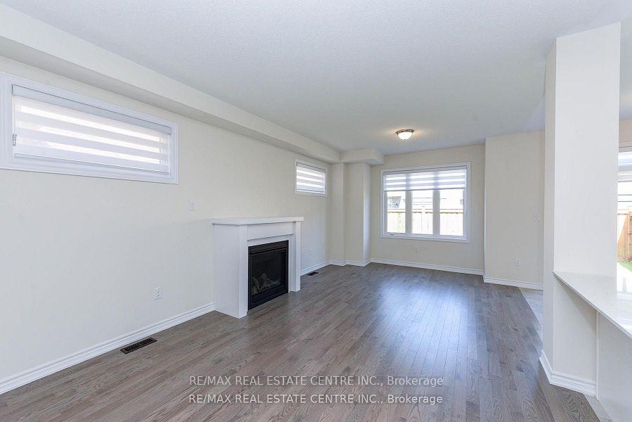 Photo 9 of 611 Bearberry Place, Milton, Cobban — HOMEH