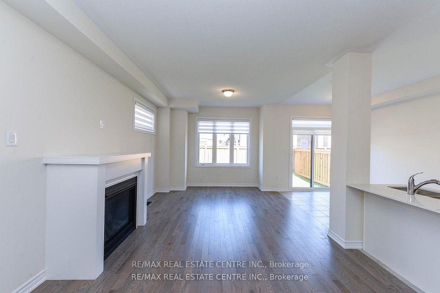 Photo 10 of 611 Bearberry Place, Milton, Cobban — HOMEH