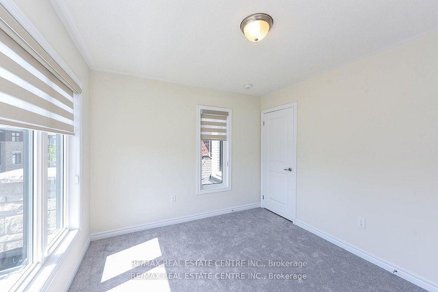 Photo 32 of 611 Bearberry Place, Milton, Cobban — HOMEH