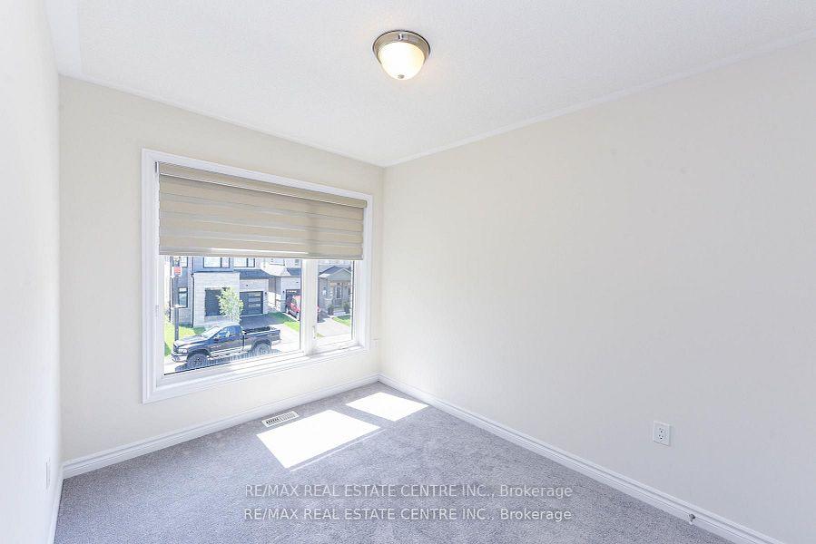 Photo 36 of 611 Bearberry Place, Milton, Cobban — HOMEH
