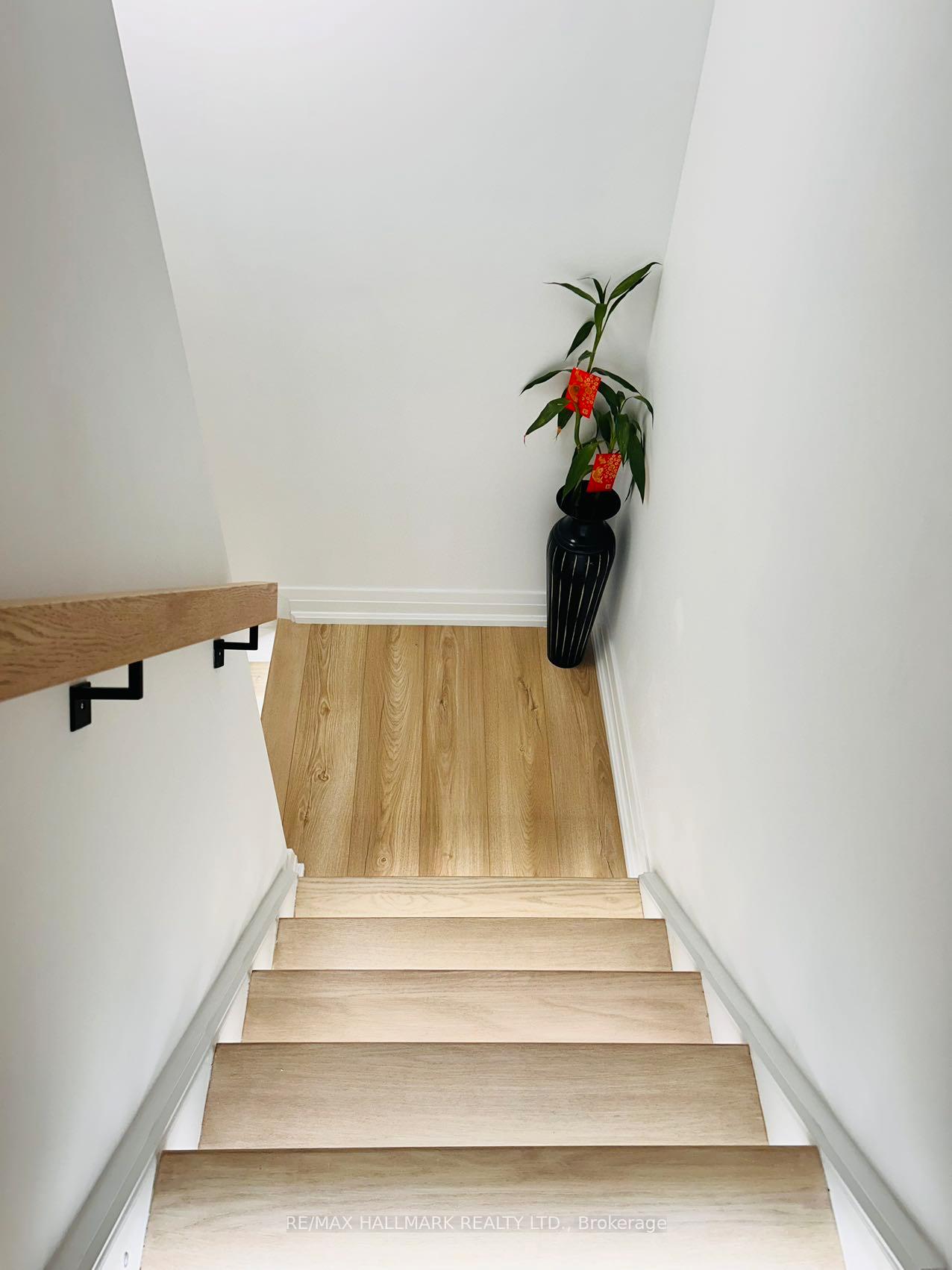 Photo 1 of Unit BSMT, 3 London Plane Drive, Markham, Berczy — HOMEH