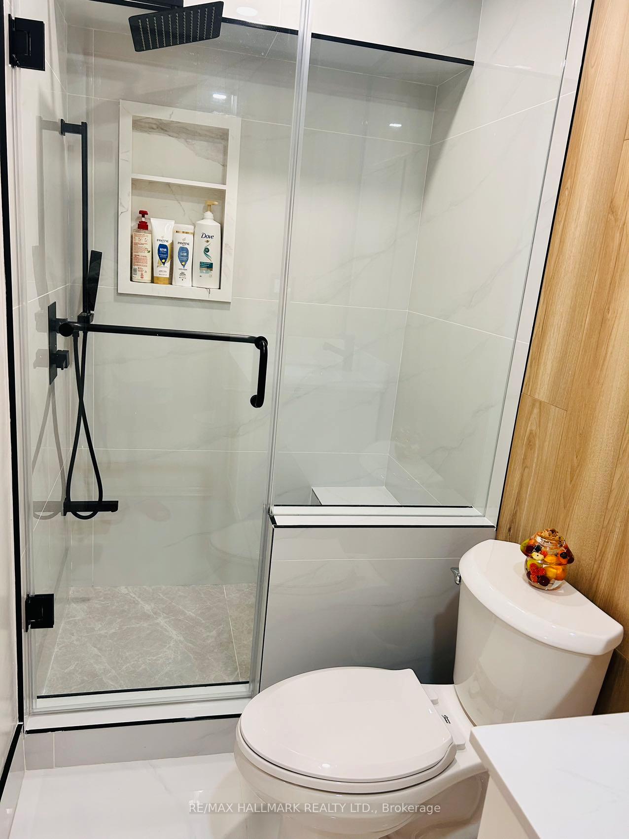 Photo 11 of Unit BSMT, 3 London Plane Drive, Markham, Berczy — HOMEH