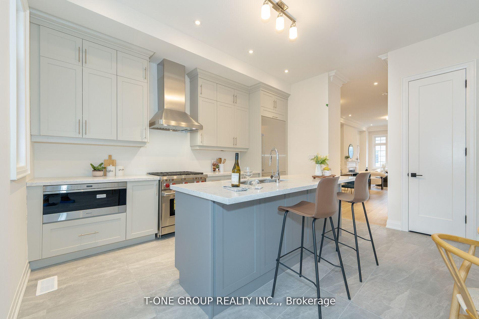 Photo 1 of 3 Bright Terrace Way, Markham, Angus Glen — HOMEH