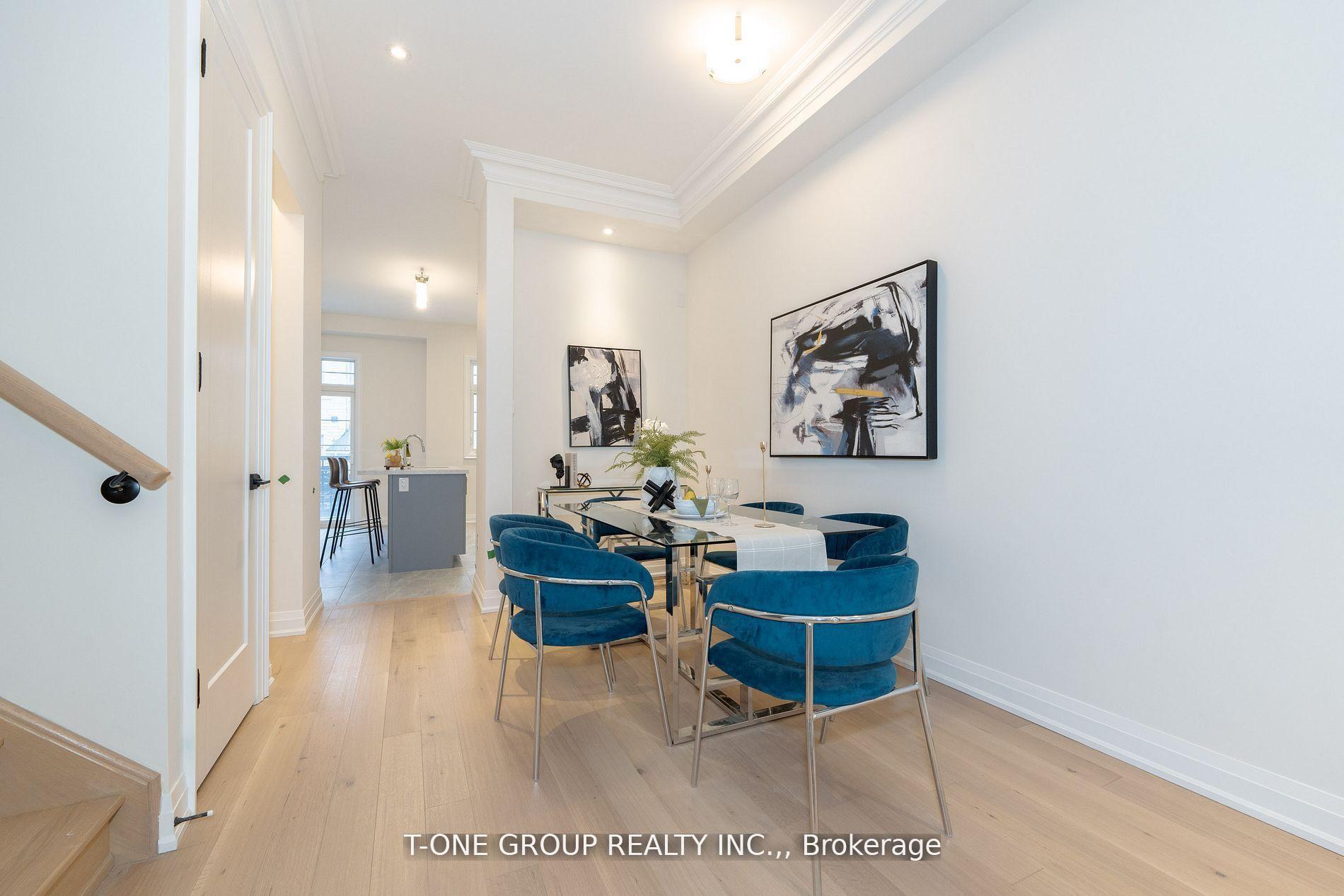 Photo 7 of 3 Bright Terrace Way, Markham, Angus Glen — HOMEH