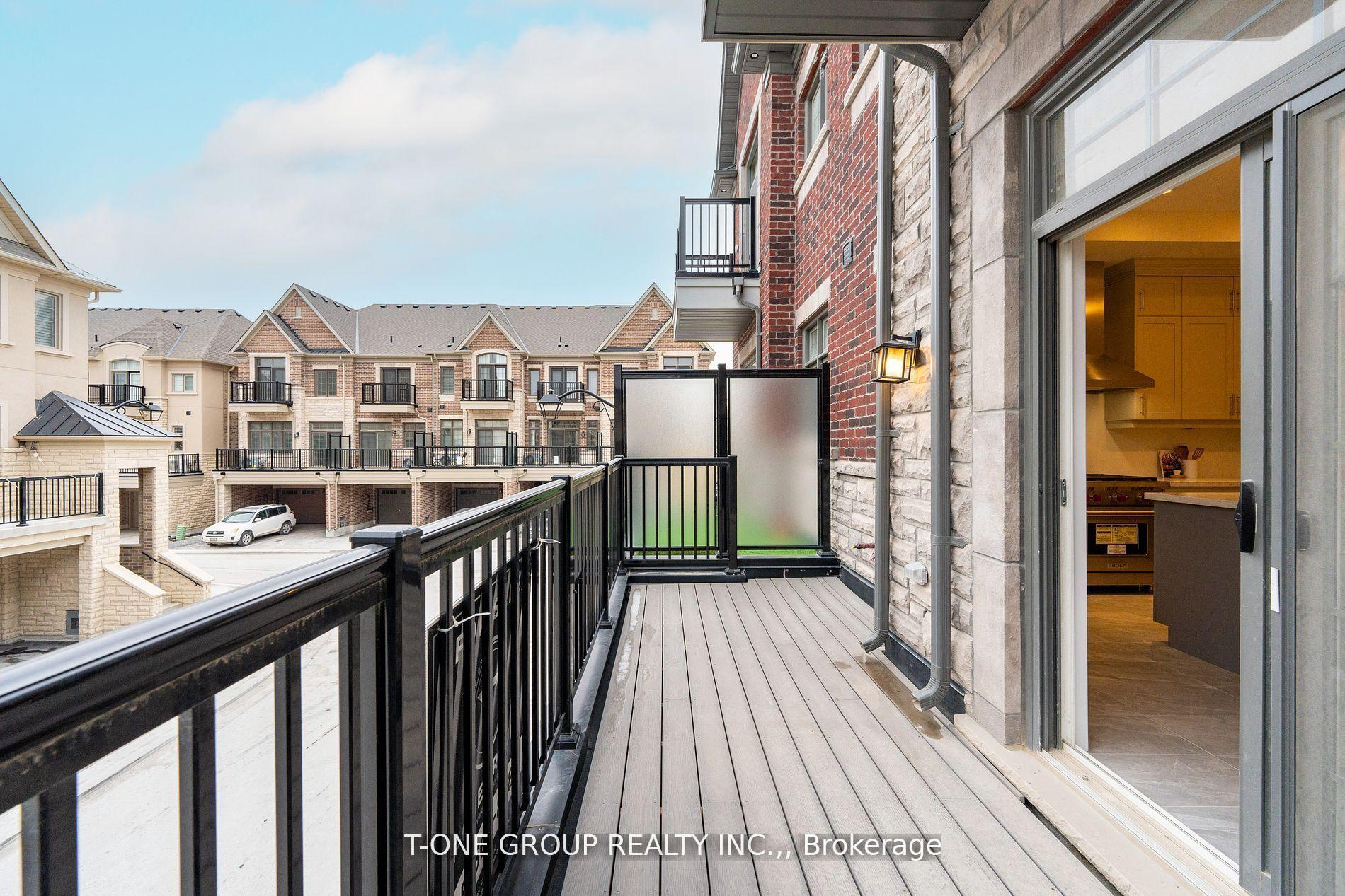 Photo 18 of 3 Bright Terrace Way, Markham, Angus Glen — HOMEH