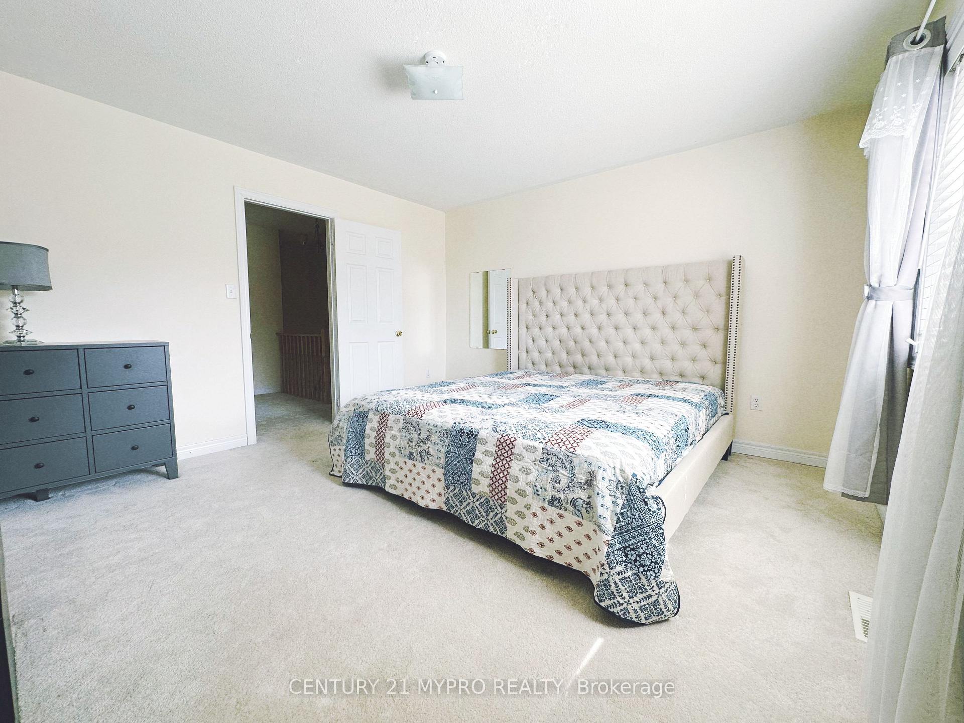 Photo 9 of 63 Bianca Drive, Markham, Village Green-South Unionville — HOMEH
