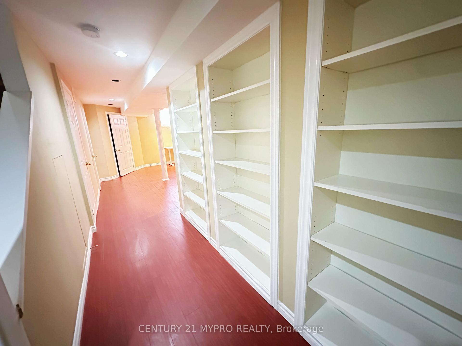 Photo 17 of 63 Bianca Drive, Markham, Village Green-South Unionville — HOMEH