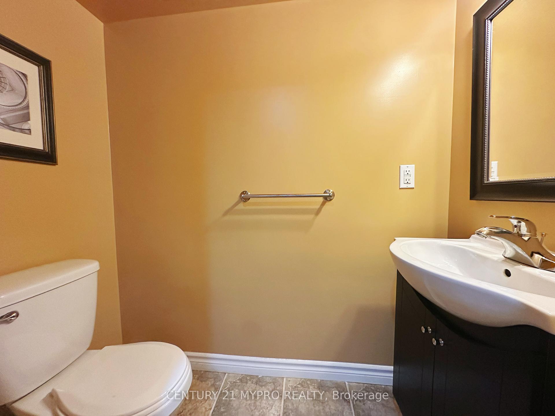 Photo 19 of 63 Bianca Drive, Markham, Village Green-South Unionville — HOMEH