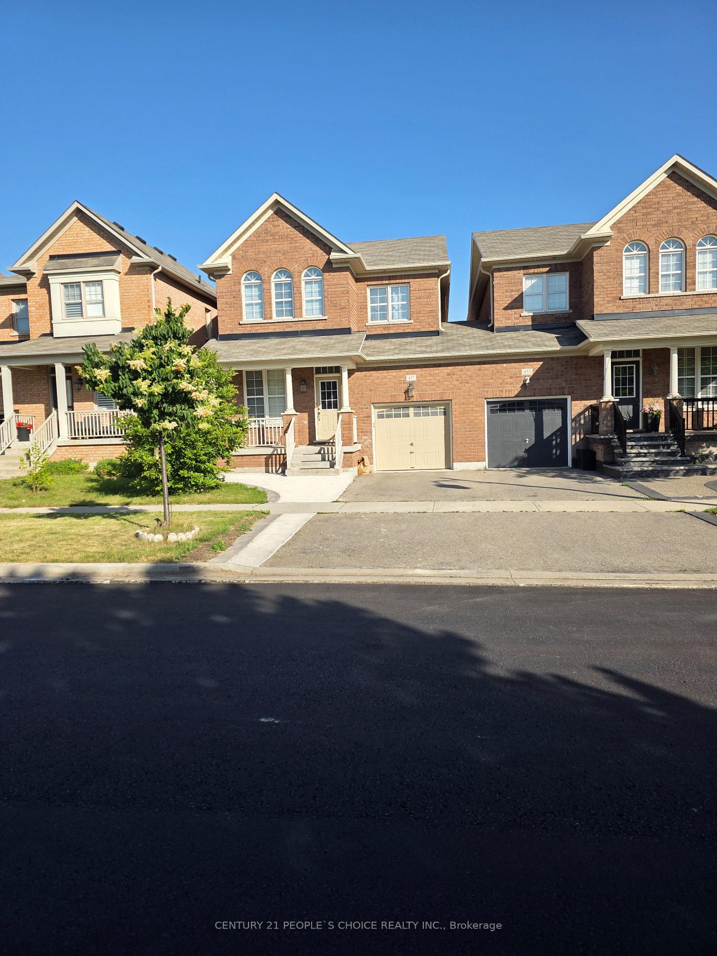 Photo 1 of Unit Basement, 457 Landsborough Avenue, Milton, Scott — HOMEH