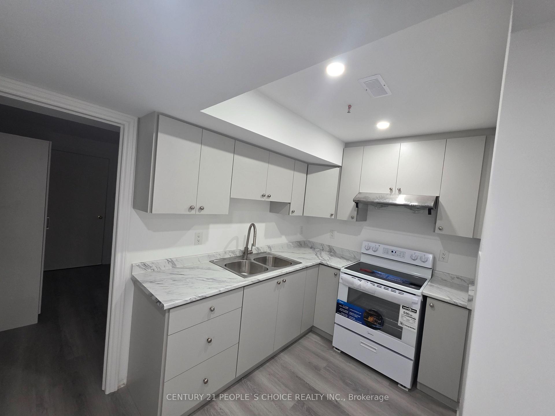 Photo 2 of Unit Basement, 457 Landsborough Avenue, Milton, Scott — HOMEH