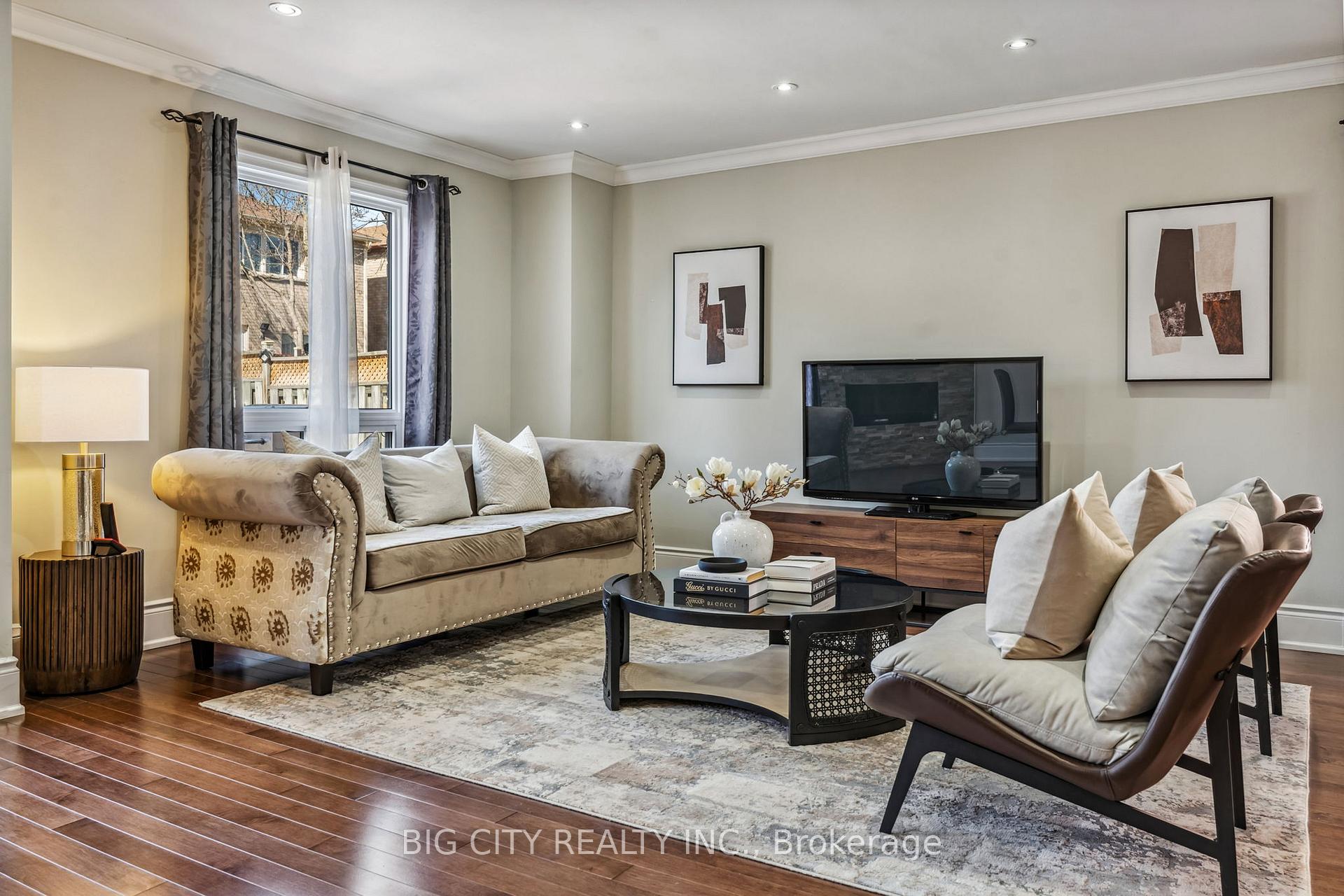 Photo 17 of 22 Silverthorne Road, Markham, Milliken Mills East — HOMEH