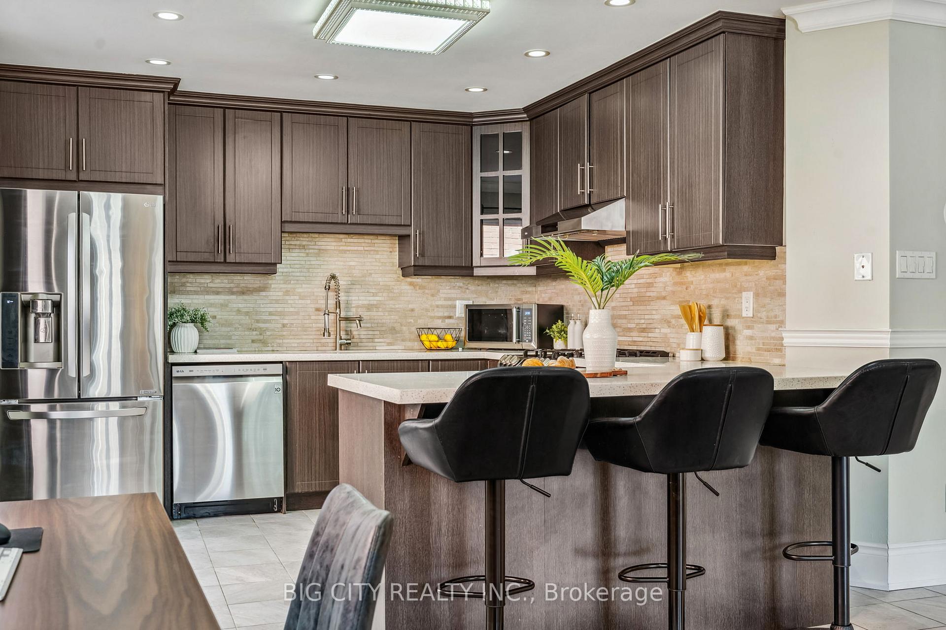 Photo 20 of 22 Silverthorne Road, Markham, Milliken Mills East — HOMEH