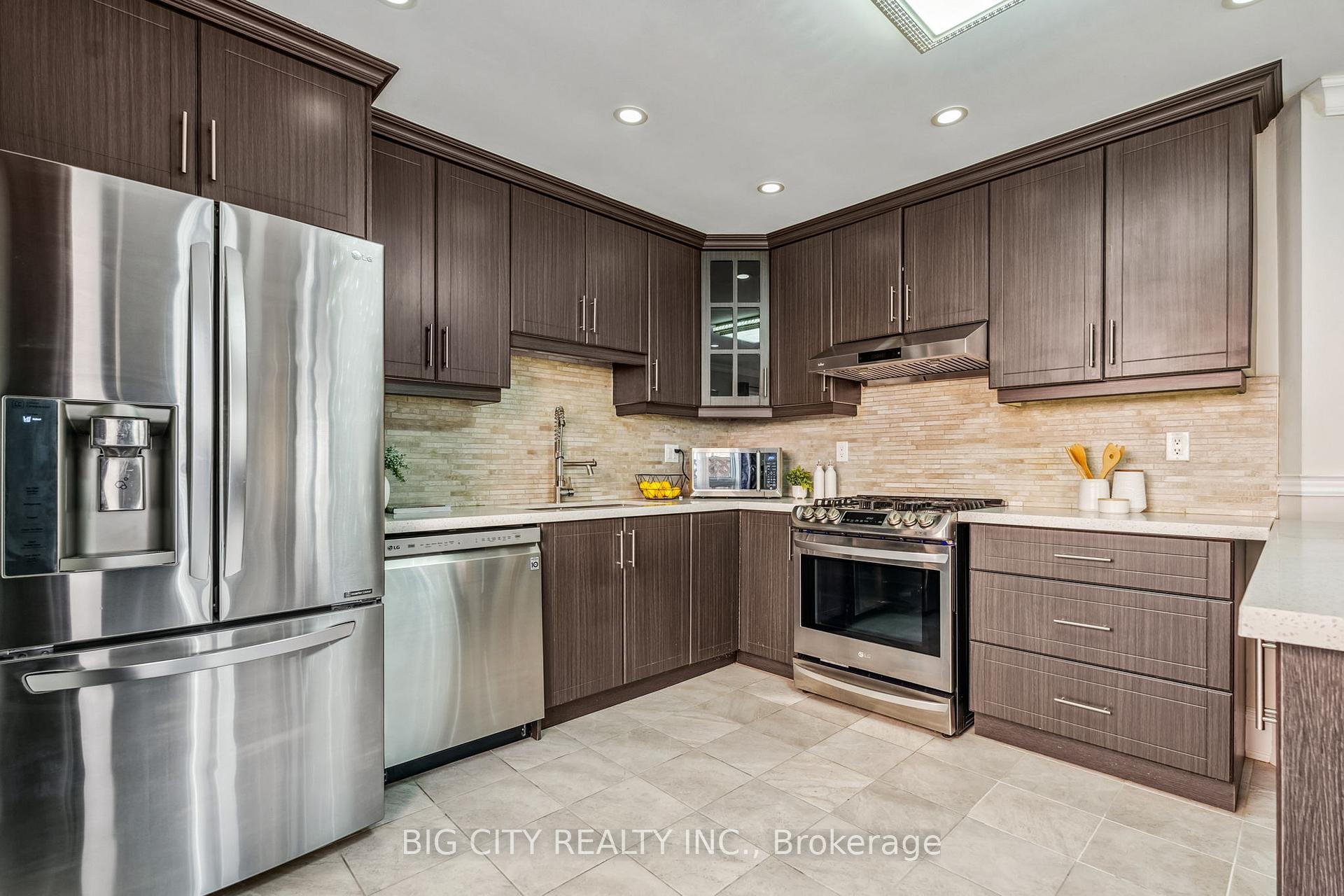 Photo 22 of 22 Silverthorne Road, Markham, Milliken Mills East — HOMEH