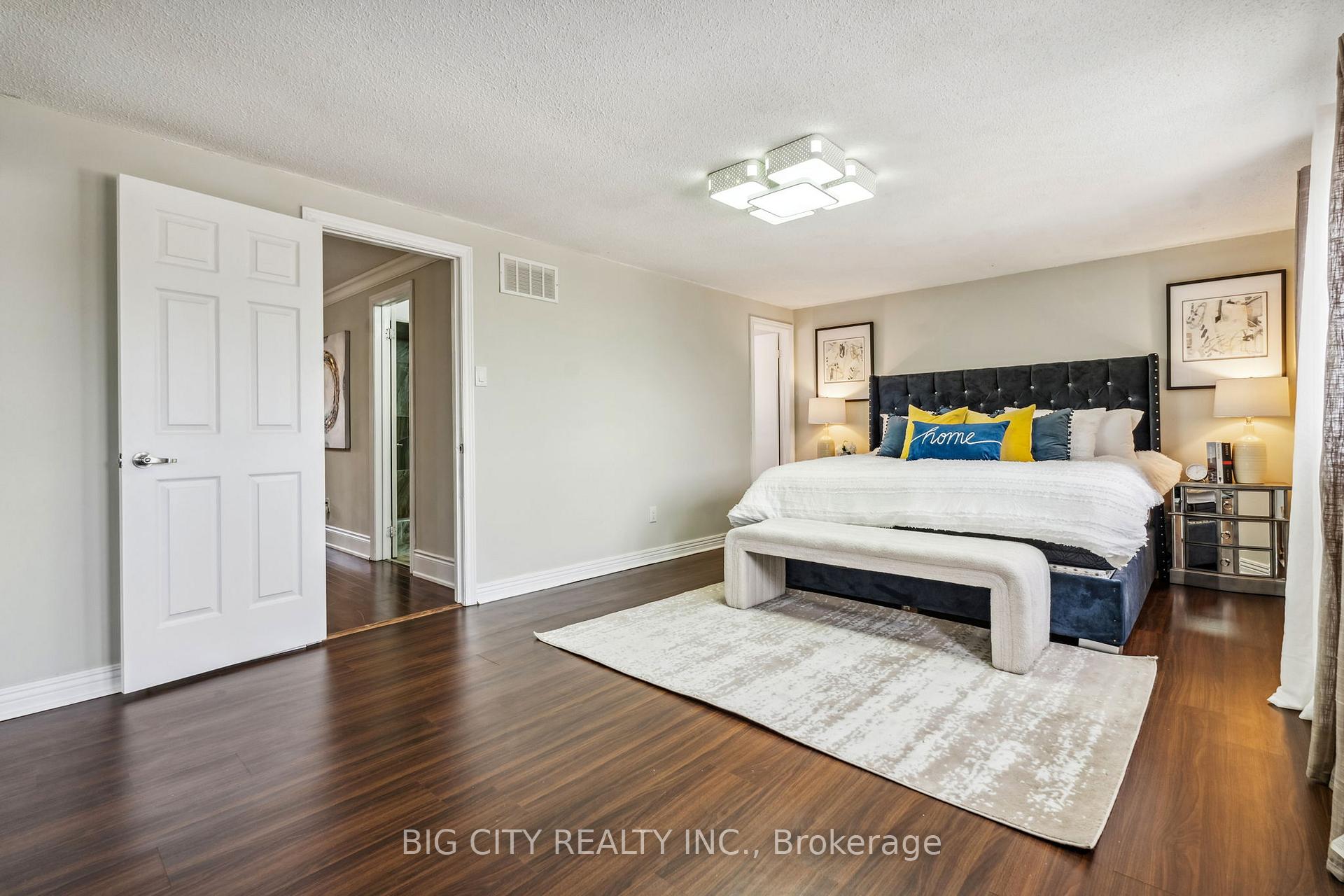 Photo 32 of 22 Silverthorne Road, Markham, Milliken Mills East — HOMEH