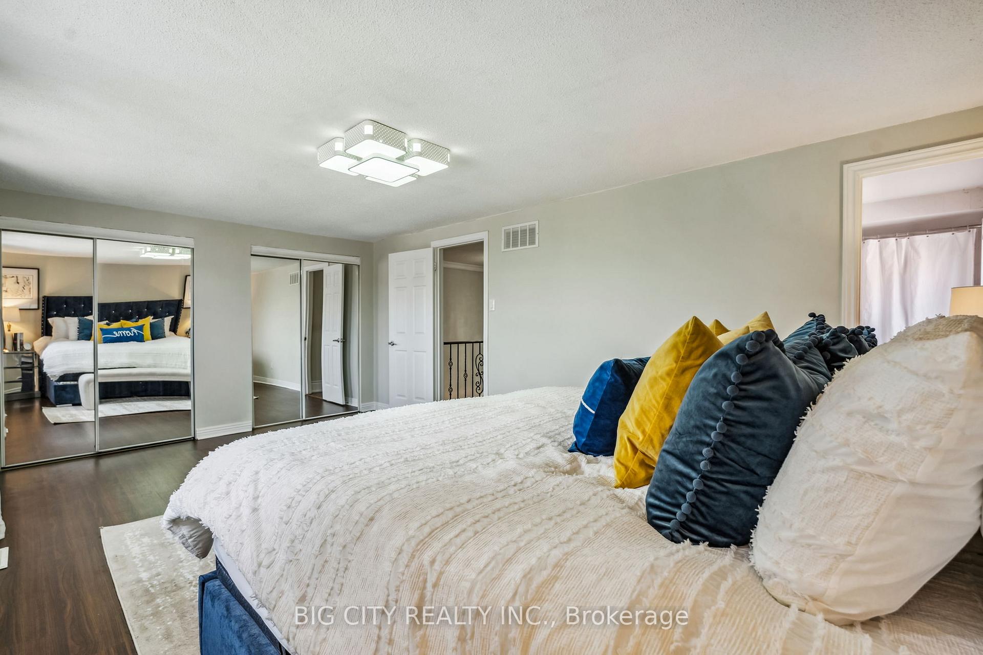 Photo 33 of 22 Silverthorne Road, Markham, Milliken Mills East — HOMEH
