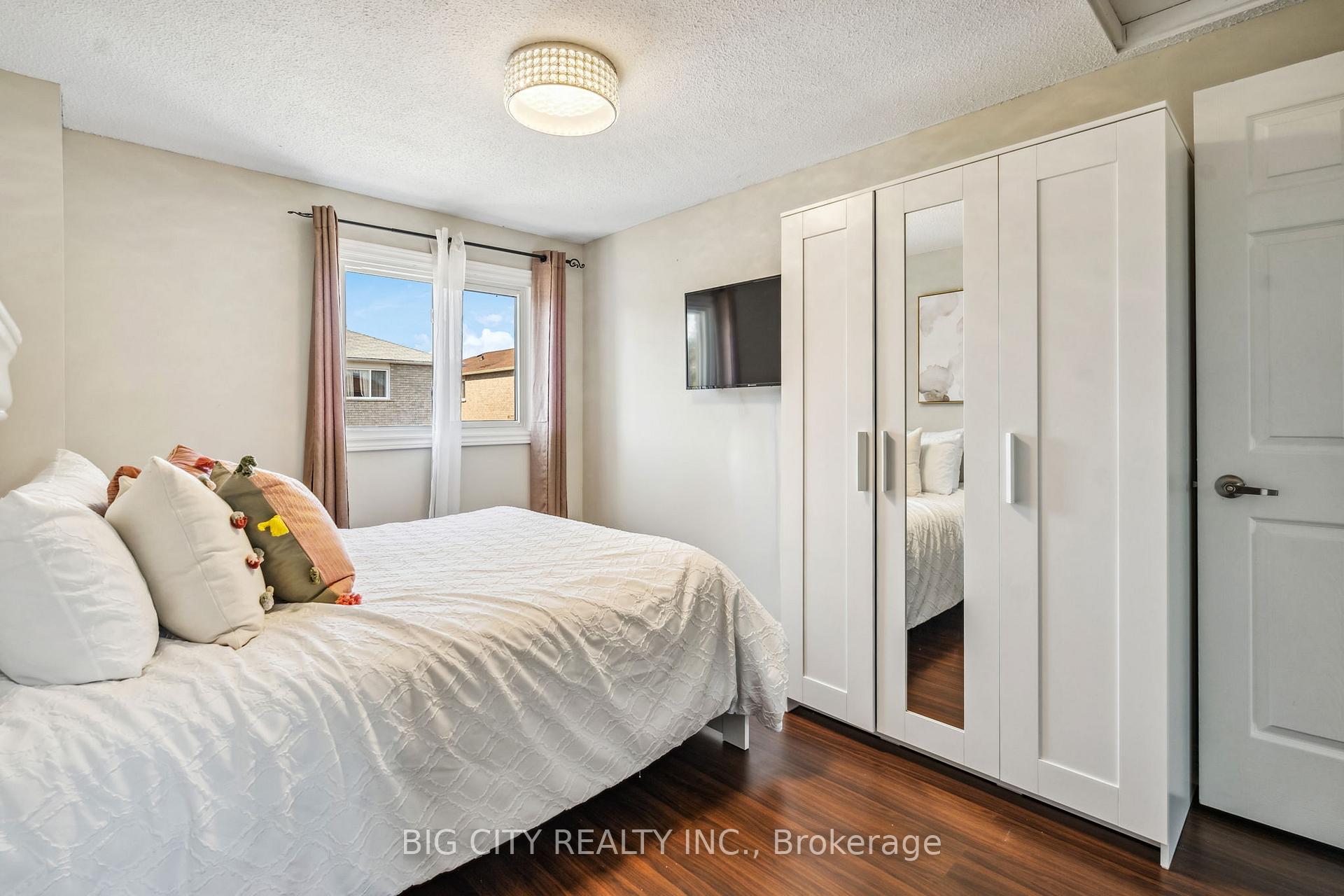 Photo 41 of 22 Silverthorne Road, Markham, Milliken Mills East — HOMEH