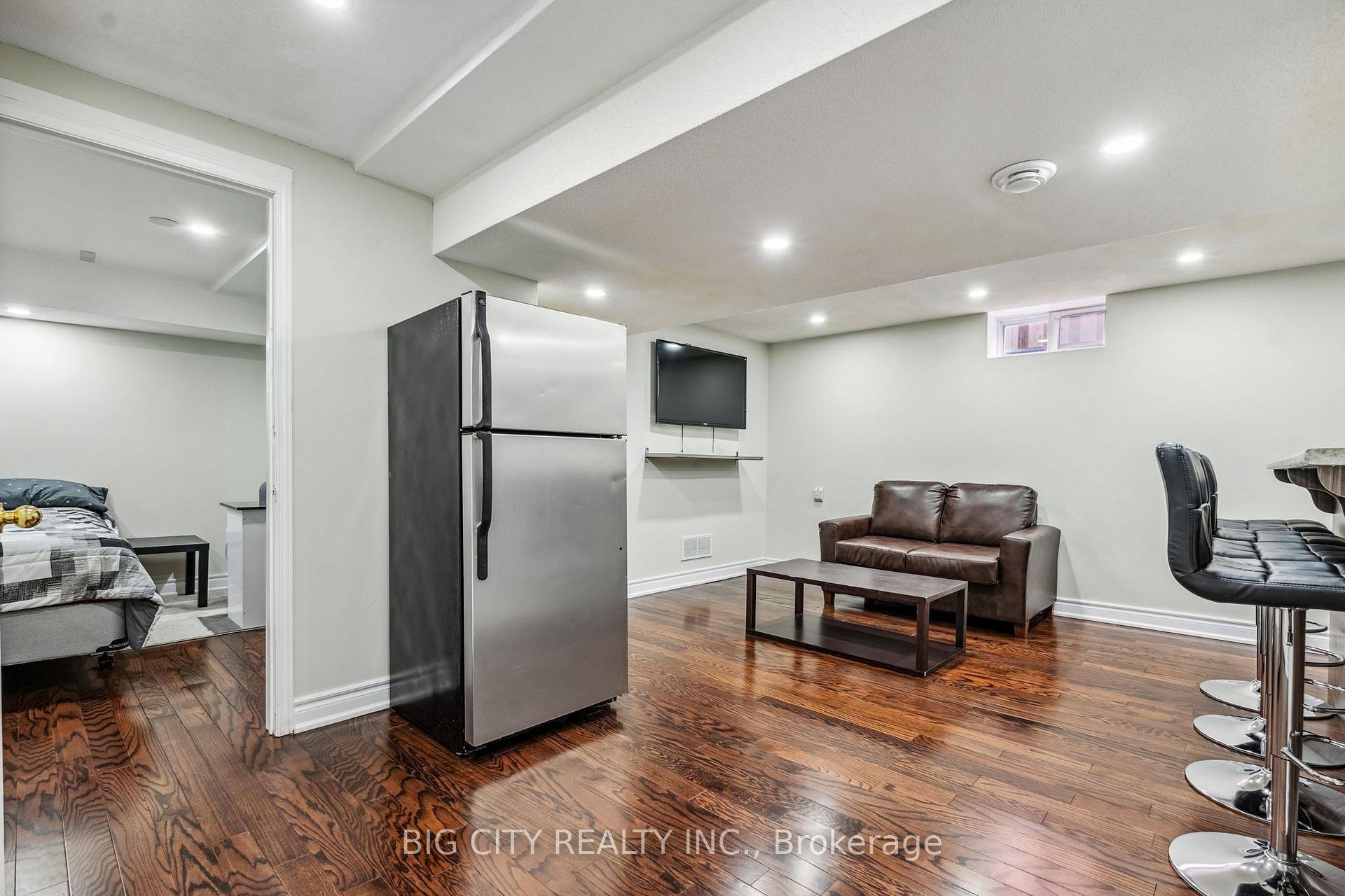 Photo 44 of 22 Silverthorne Road, Markham, Milliken Mills East — HOMEH