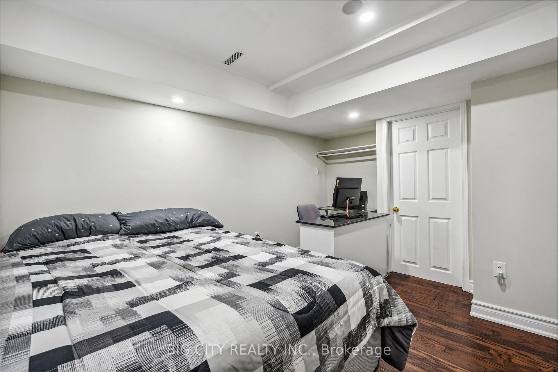 Photo 49 of 22 Silverthorne Road, Markham, Milliken Mills East — HOMEH