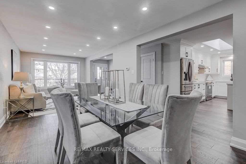 Photo 11 of 27 Novoco Drive, Hamilton, Gurnett — HOMEH