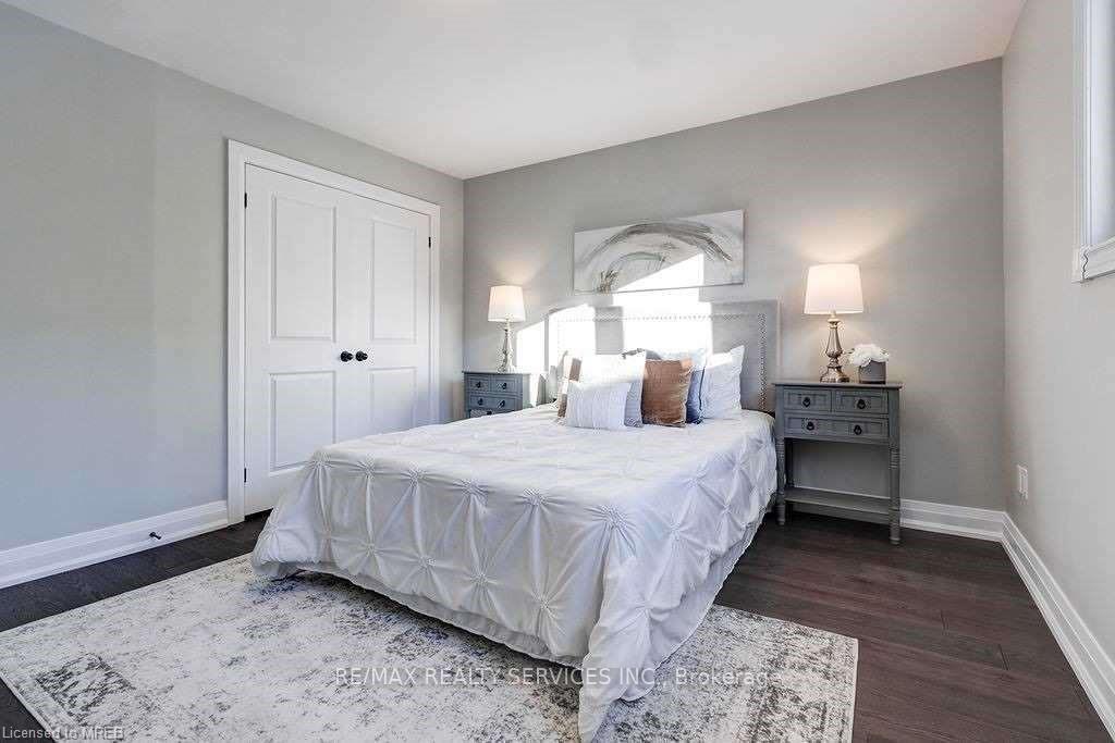 Photo 24 of 27 Novoco Drive, Hamilton, Gurnett — HOMEH