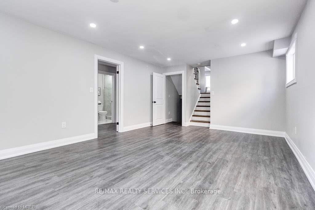 Photo 27 of 27 Novoco Drive, Hamilton, Gurnett — HOMEH