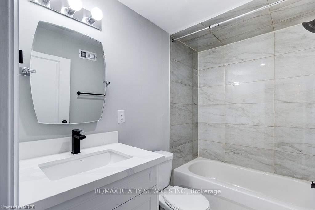 Photo 33 of 27 Novoco Drive, Hamilton, Gurnett — HOMEH